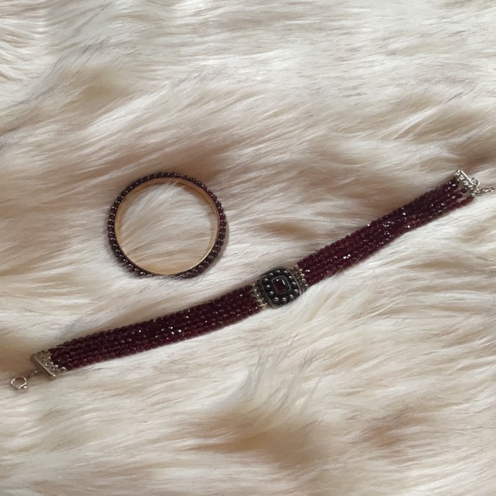 Ruby Colored Beaded Necklace And Bangle - image 5